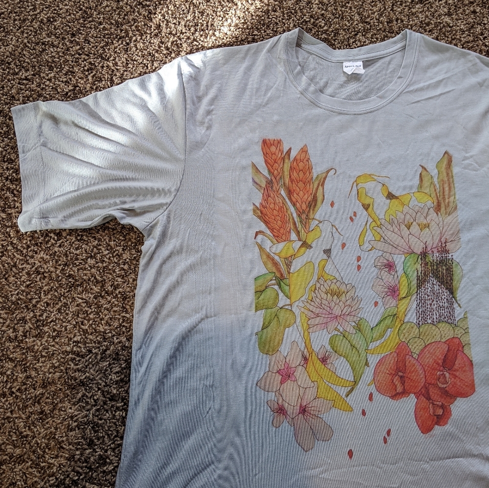 Handmade t-shirt - Picture 3 of 3